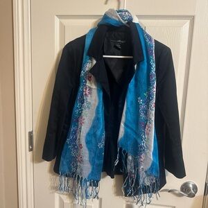 Willi Smith blue blazer with Vibrant Blue and White Floral Scarf
